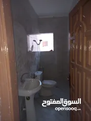  15 بيت للايجار