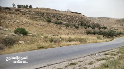  2 للبيع في السلط المغاريب نمر مساحة 350 متر جميع الخدمات متوفره