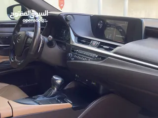  15 Lexus Es350 2019