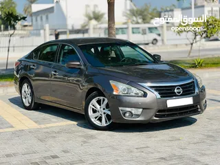  7 Nissan Altima SV 2014 Model/Full Option  for sale