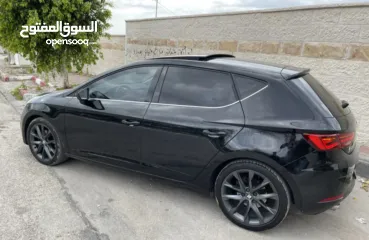  7 سيات ليون Fr