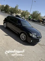  18 لكزس CT200 موديل 2012