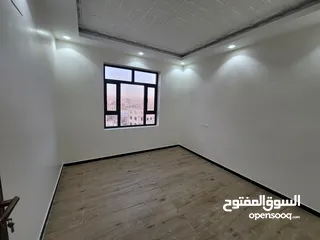  12 شقة للبيع في صنعاء بيت بوس مساحة 200 م 