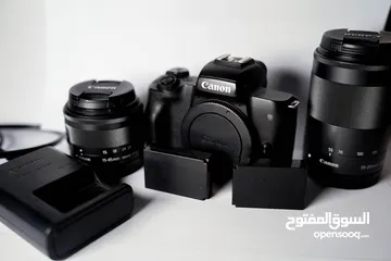  1 Canon M50 Mark II + عدستين + بطاريتين – بحالة ممتازة