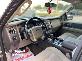  7 FORD EXPEDITION XLT
