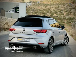  3 سيات ليون إكسلانس