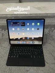  14 Ipad pro M1 12.9” 256GB with Apple Magic Keyboard