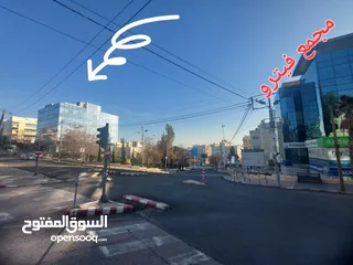  5 مكاتب للإيجار بمسحات مختلفة