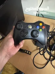  11 مستعمل بحالة جيدة جداً مع CD لأ توجد فيه اي مشاكل سبب البيع شراء منتج جديد مع أيادي X BOX 360 Kinect