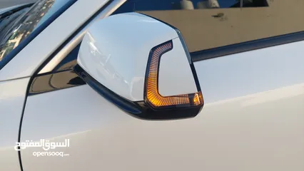  6 كيا نيرو هايبرد كامل الإضافات بدون فتحه سقف  2023  .