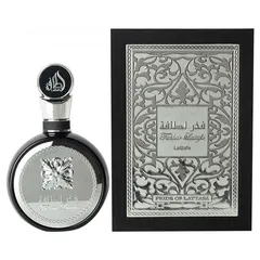  11 عطور رجالي . وكل ما يلزم الرجال والي بدو عطر معين يكتبلي  وكل عطر الو سعرو الاغلب 60 شيكل