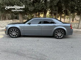  9 ‏chrysler 300c 2006 6.1srt