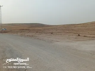  6 قطع اراضي اقساط ميسره من المالك مباشره واصل خدمات وشوارع معبده