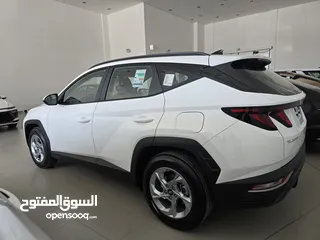  6 Hyundai Tucson 2.0