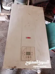  3 كيزر غاز تركي شغال 100%استعمال خفيف