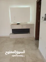  7 شقه للايجار ام اذينه قرب فندق four seasons تشطيب مميز 3 نوم من المالك مباشره