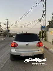  8 جولف mk5 بحالة وضع الوكاله 68 الف كيلومتر