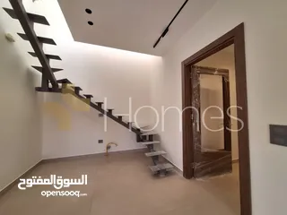  3 شقة اخير مع روف دوبلكس للبيع في دير غبار بمساحة اجمالية 195م