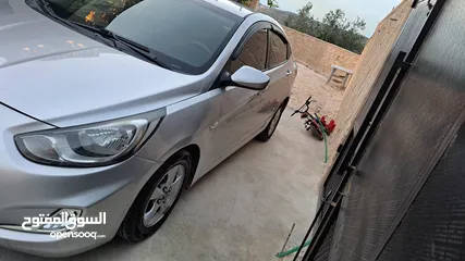  5 هونداي اكسنت 2014 ديززل 4 غيار صفر مشاكل  يد اوولا 1600 تيربو كاااش فقط