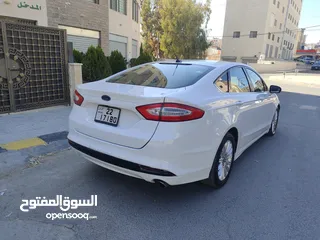  4 فورد فيوجن 2013