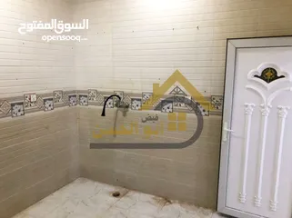  4 مشتمل سكني للايجار في منطقة  الجبيلة