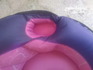  8 كرسي نفخ هواء حجم كبير يتسع جميع العمار بنحاط في حديقه اومسبح