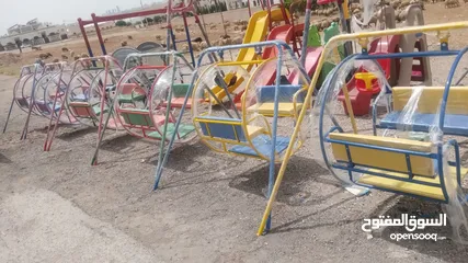  5 مرجيحة مدورة 4 ركاب حديد ثقيل. 85.دينار