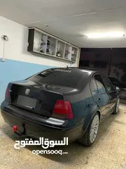  5 بورا 2002 بنزين متور 2000  قير عادي