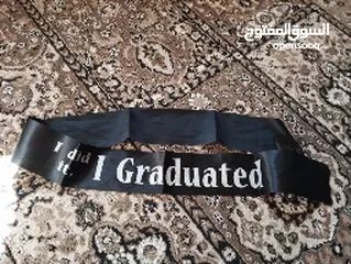  3 باجة تخرج سوداء بكتابة بلون ابيض I Graduated جديدة للبيع