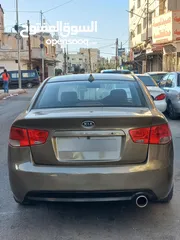  8 كيا فورتي سيراتو قير اوتوماتيك موديل 2010
