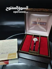  3 14 Karat White Gold Vintage Omega 1977 Mechanical Ladies watch
