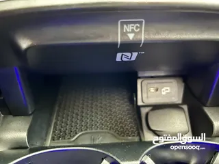  27 مرسيدس E350 AMG ذهبي 2022 اعلى مواصفات بحالة الزيرو مميزة جدا جمرك جديد
