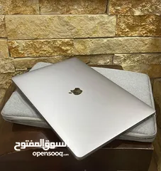  4 MacBook Pro 2019”16 inch - 32 ram