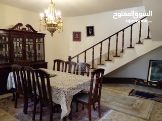  7 بيت مستقل للبيع في تلاع العلي