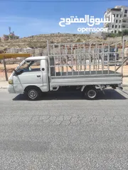  1 هونداي H100.  تندر