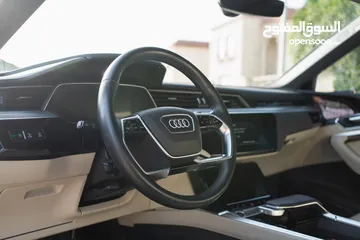  13 Audi E-Tron 55 Quattro 2021