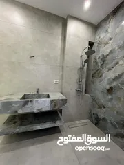  4 شقة فاخره 210 متر في حي الجامعة الاردنية بتشطيبات ومواصفات فخمه