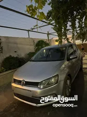  1 بولو 2015 لون فضي