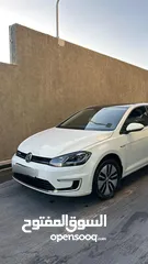  3 سيارة E-Golf للبيع بسعر ممتاز  كاش فقط