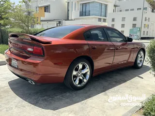  6 للبيع Dodge charger R\T V8 2013