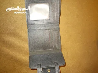  3 محفظه سوداء للبيع