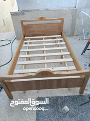  7 سرير مفرد ونص مع فرشة