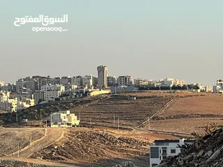  23 ارض للبيع - حجار النوابلسة - قرب وزارة الخارجية و اطلالة على عبدون و دير غبار