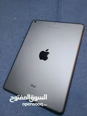  1 Apple iPad air in perfect condition