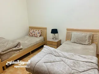  3 شقه مفروشه مميزه للإيجار في خلدا