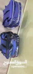  25 حقيبة اولاد مدرسية ذات جودة عالية و استعمال و حفاظ على الحقيبة بحالة ممتازة شبه جديدة و لا عيوب