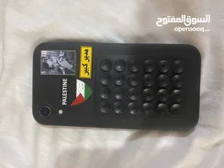  1 iPhone XR  128