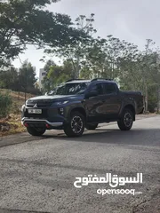  8 متسوبيشي l200