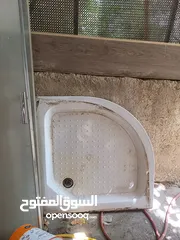  3 شاور سكريت كامل بحالة جيدة