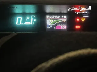  12 تويوتا بريوس سي 2013